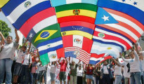 "Casi 50 años después de que Estados Unidos celebrara por primera vez lo que entonces era la Semana Nacional de la Herencia Hispana, los hispanos representan una parte vibrante y próspera de nuestra diversa nación", dijo Obama en la proclamación.