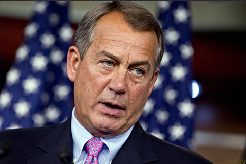 “A partir del próximo mes de enero estaremos en una posición mucho más fuerte”, aseguró este jueves John Boehner, líder republicano de la Cámara de Representantes, en referencia a las posibilidades de bloquear la ley una vez que tomen posesión las dos mayorías salidas de las elecciones legislativas de noviembre. 