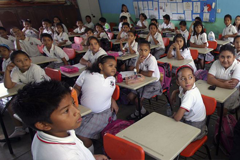 De cada 100 estudiantes mexicanos que ingresan a la primaria, solo 46 terminarán el bachillerato. Foto Getty Images