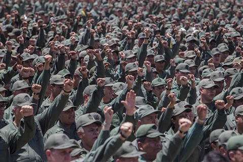 En el llamado Ejercicio Nacional Escudo Bolivariano, ordenado por el presidente Nicolás Maduro y que se extenderá durante 10 días, están participando 80.000 militares y 20.000 civiles.