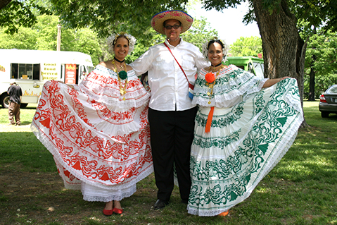 El grupo folklórico de Panamá mostraron su arte.