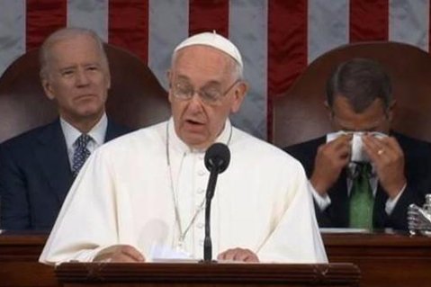 El líder del Partido Republicano en el Congreso de EU y opositor a una reforma migratoria, John Boehner, lloró durante el discurso del Papa.
