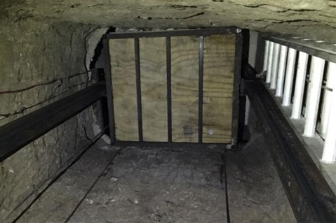 El túnel fue descubierto por las autoridades federales en San Diego (AP).