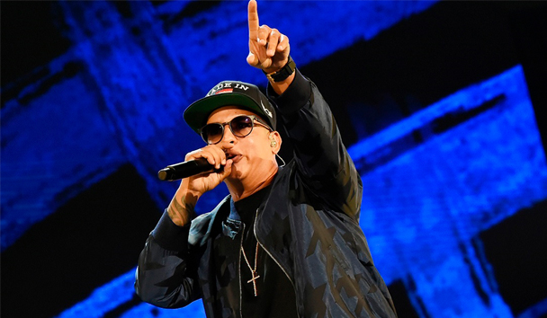 Daddy Yankee se encuentran en la lista de los artistas nominados a ingresar al Salón de la Fama de los Compositores Latinos. 